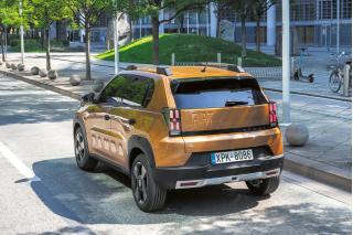 FIAT Grande Panda Hybrid 110Ps 
